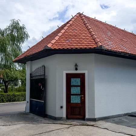 Riverside Studio 1 Ljubljana Dış mekan fotoğraf
