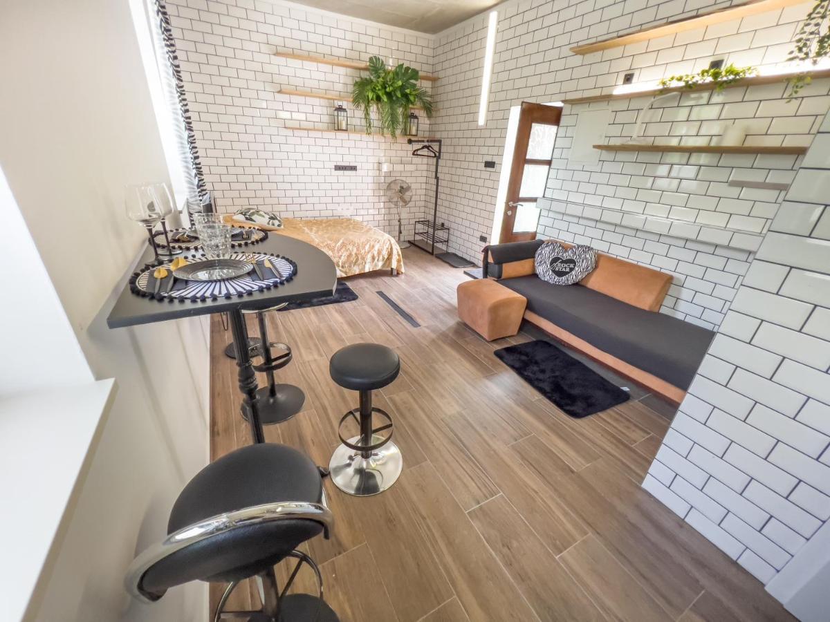 Riverside Studio 1 Ljubljana Dış mekan fotoğraf